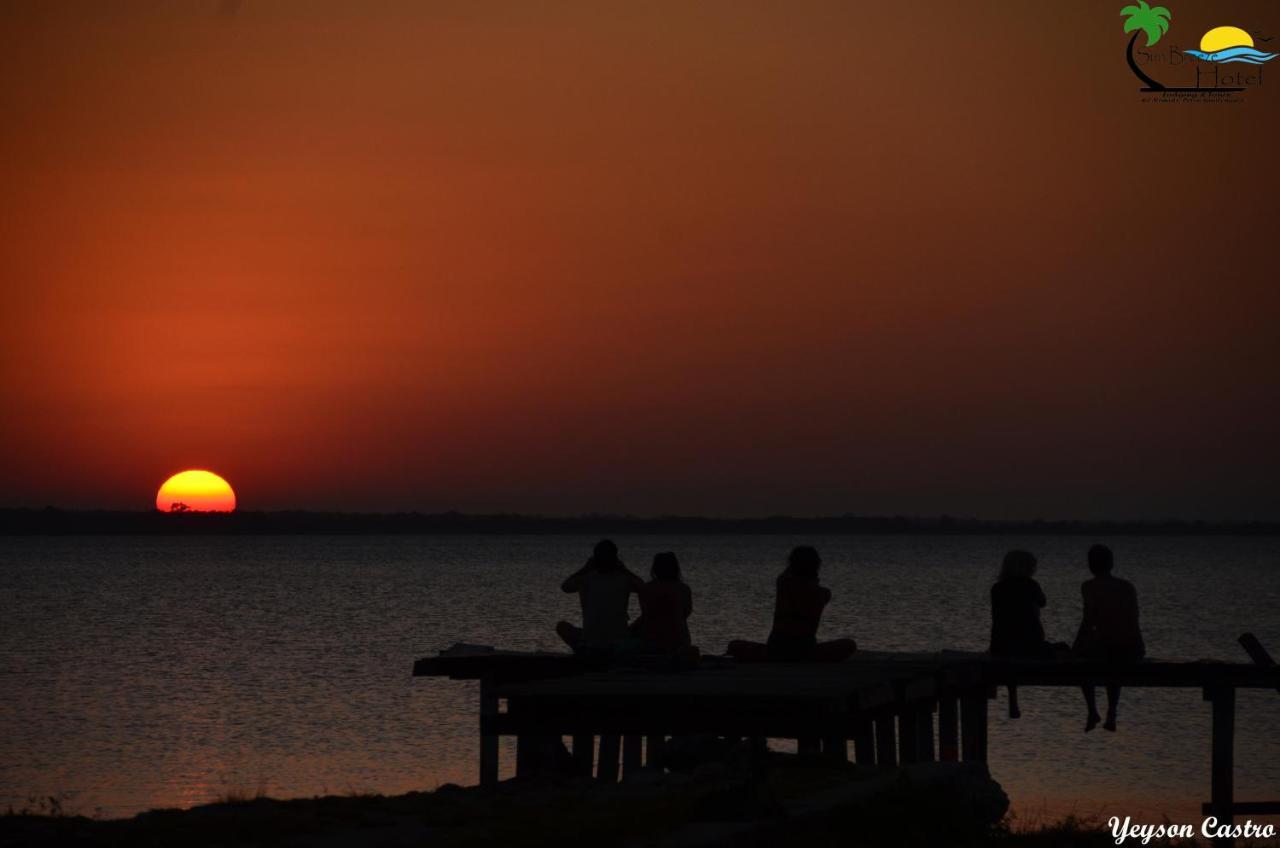 Sun Breeze Hotel El Remate Dış mekan fotoğraf