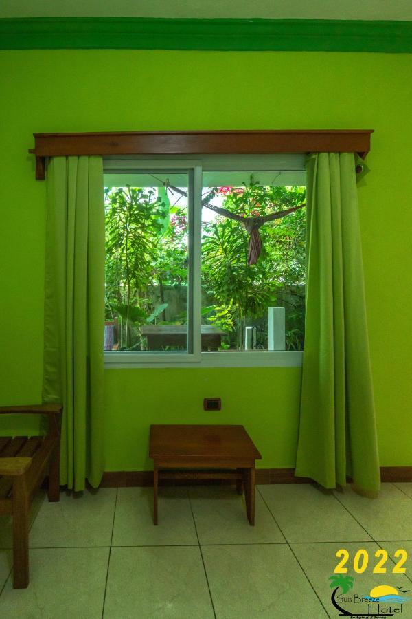 Sun Breeze Hotel El Remate Dış mekan fotoğraf