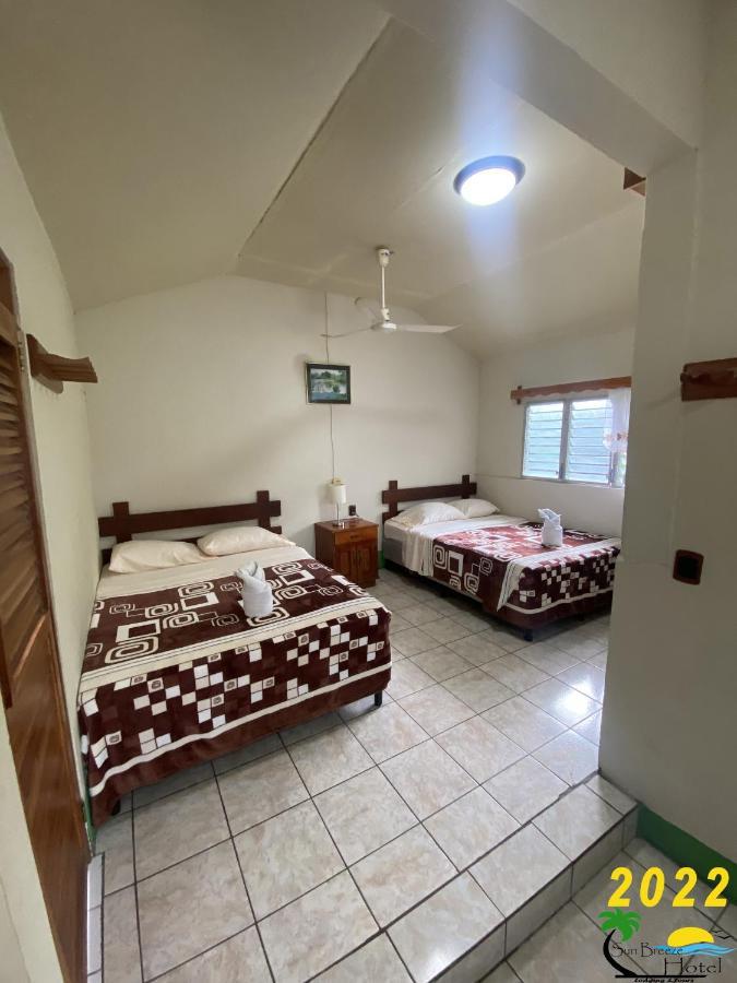 Sun Breeze Hotel El Remate Dış mekan fotoğraf